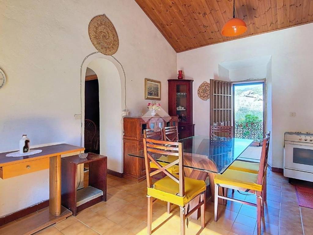 Rustico / casale a Arzachena - Foto 3