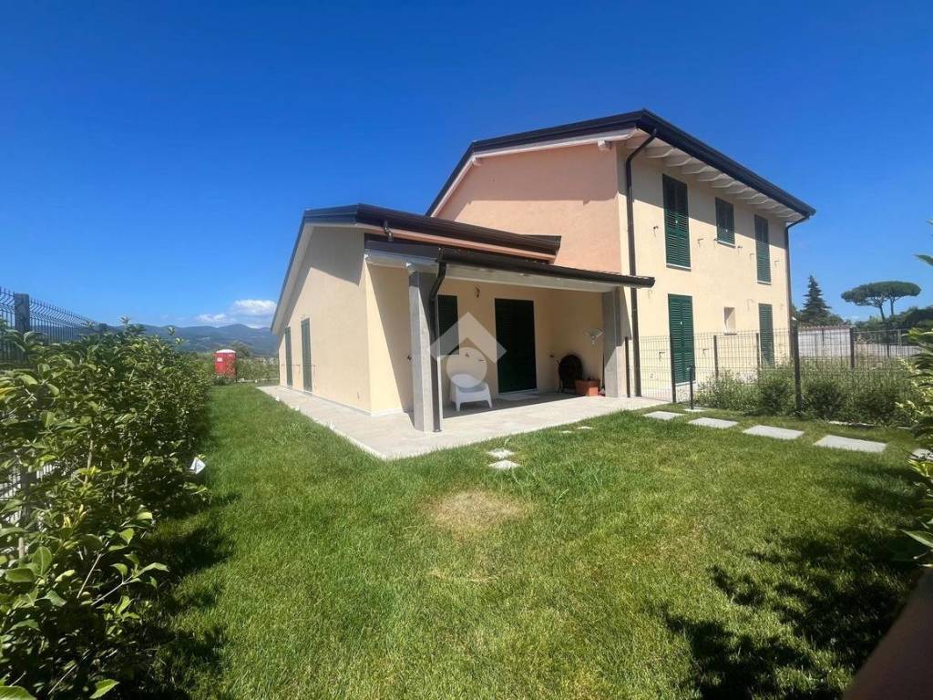 Casa indipendente a Ameglia in Via Litoranea, 200 - Foto 2