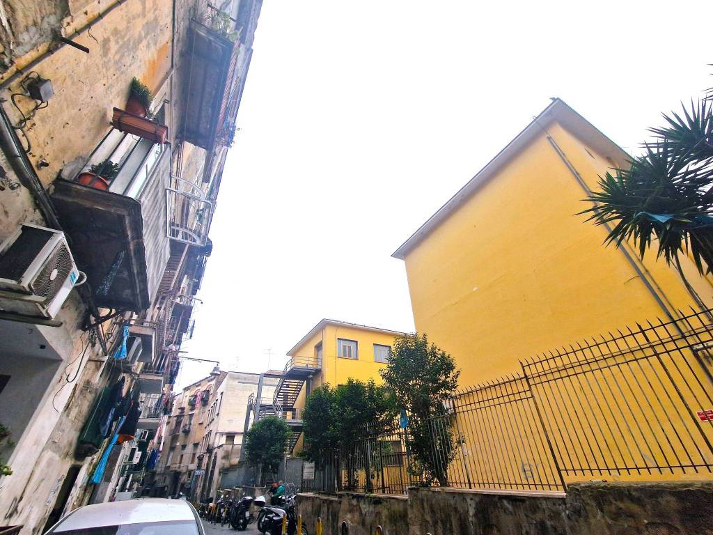 Appartamento a Napoli in Vico Tronari, 2 - Foto 2