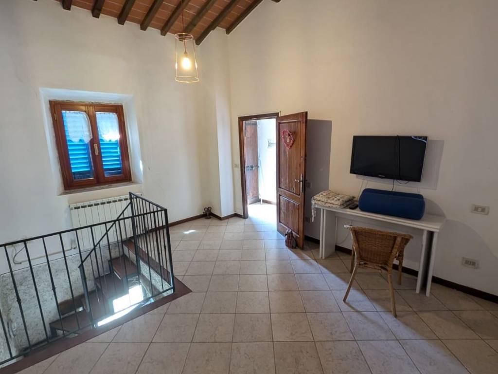 Casa indipendente a Terranuova bracciolini in Strada Comunale della Traiana - Foto 3