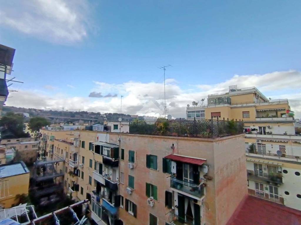 Appartamento a Napoli in Via Duca Ferrante della Marra - Foto 5