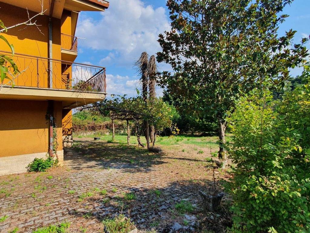 Villa a Patrica in Contrada Tufo Varaccani - Foto 5