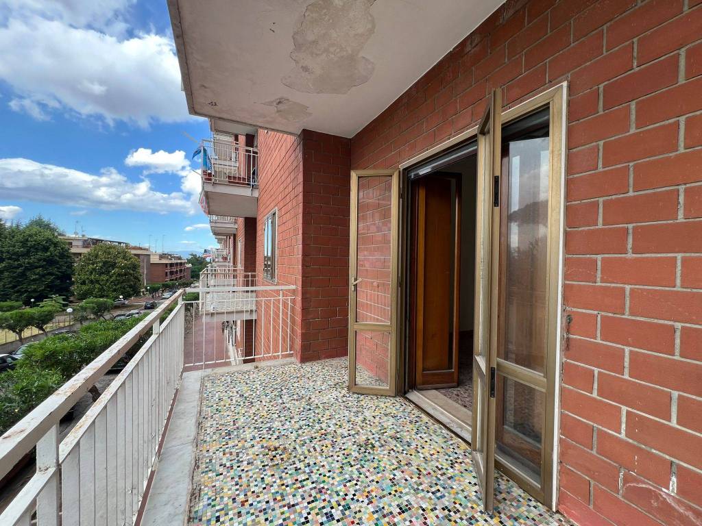 Appartamento a Napoli in Viale Colli Aminei, 36 - Foto 4