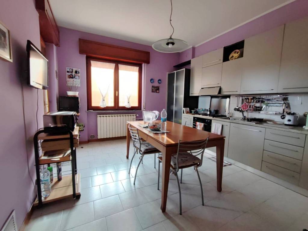 Appartamento a Suno in Via Giacomo Matteotti - Foto 4