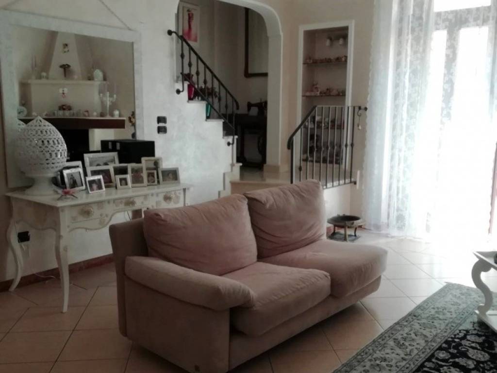 Appartamento a Brindisi in Via Pergola, 19 - Foto 4