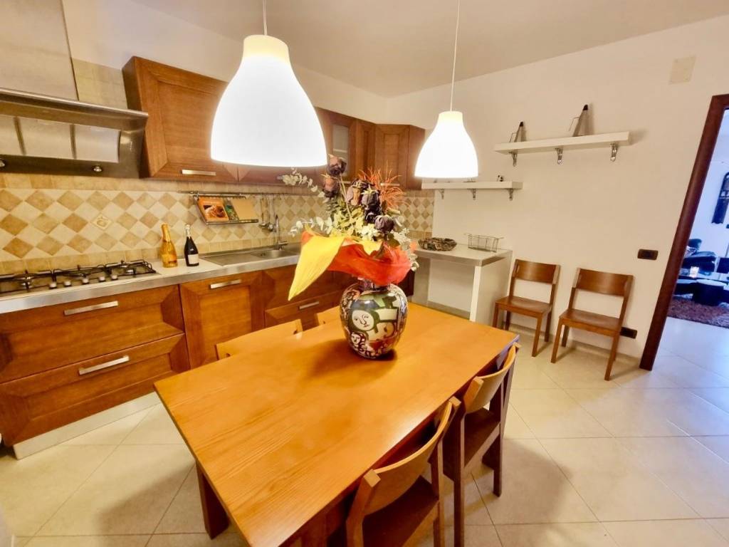 Casa indipendente a Ceglie messapica - Foto 3