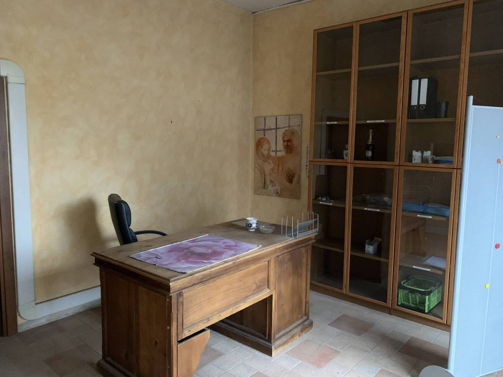 Immobile a Massa lombarda in Piazza Umberto Ricci - Foto 3