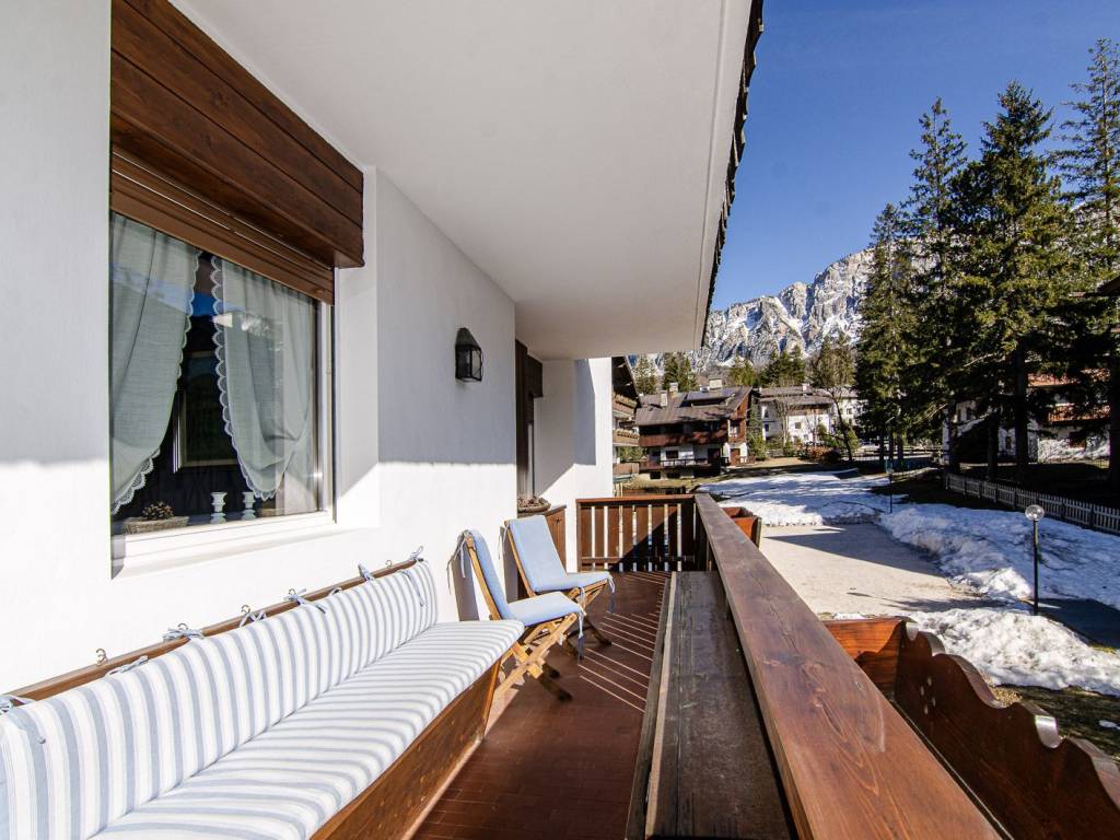 Appartamento a Cortina d'ampezzo in Località Cianderies, 15 - Foto 2