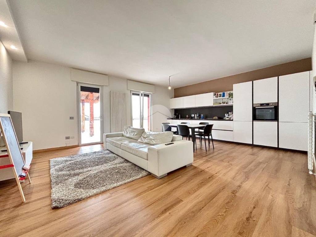 Appartamento a San giovanni lupatoto in Via Esperanto, 2 - Foto 2