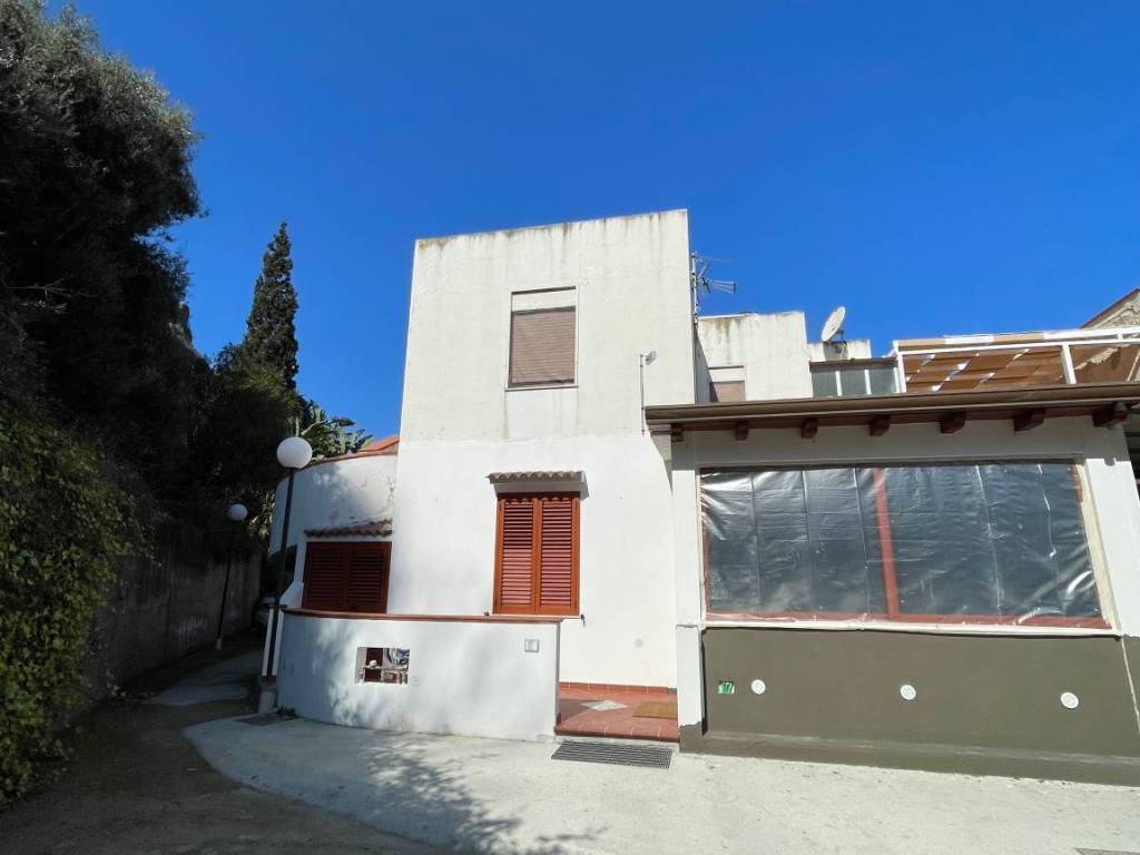 Appartamento a Milazzo in Via Nettuno - Foto 2