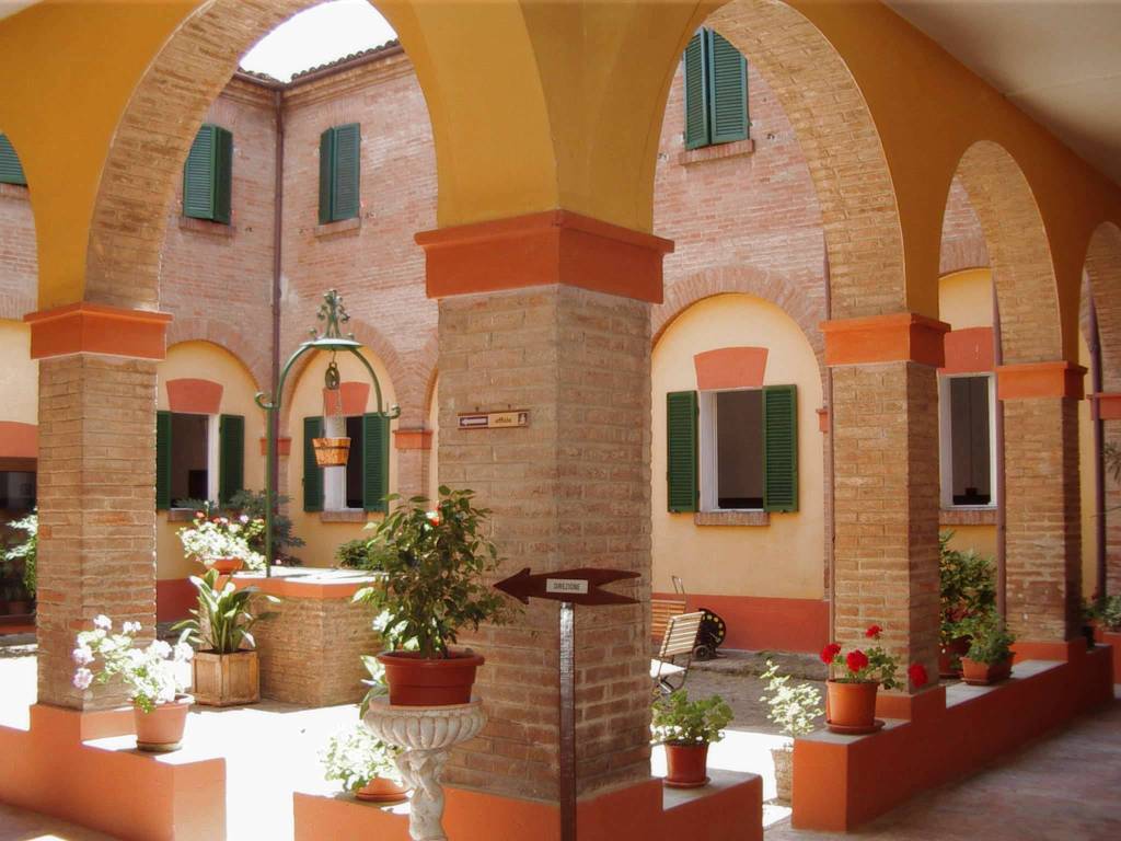 Palazzo / stabile a Budrio in via Frati Capuccini - Foto 2