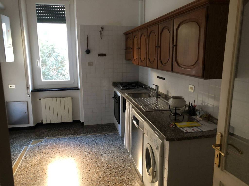 Appartamento a Genova in Salita di Santa Maria della Sanitá - Foto 5