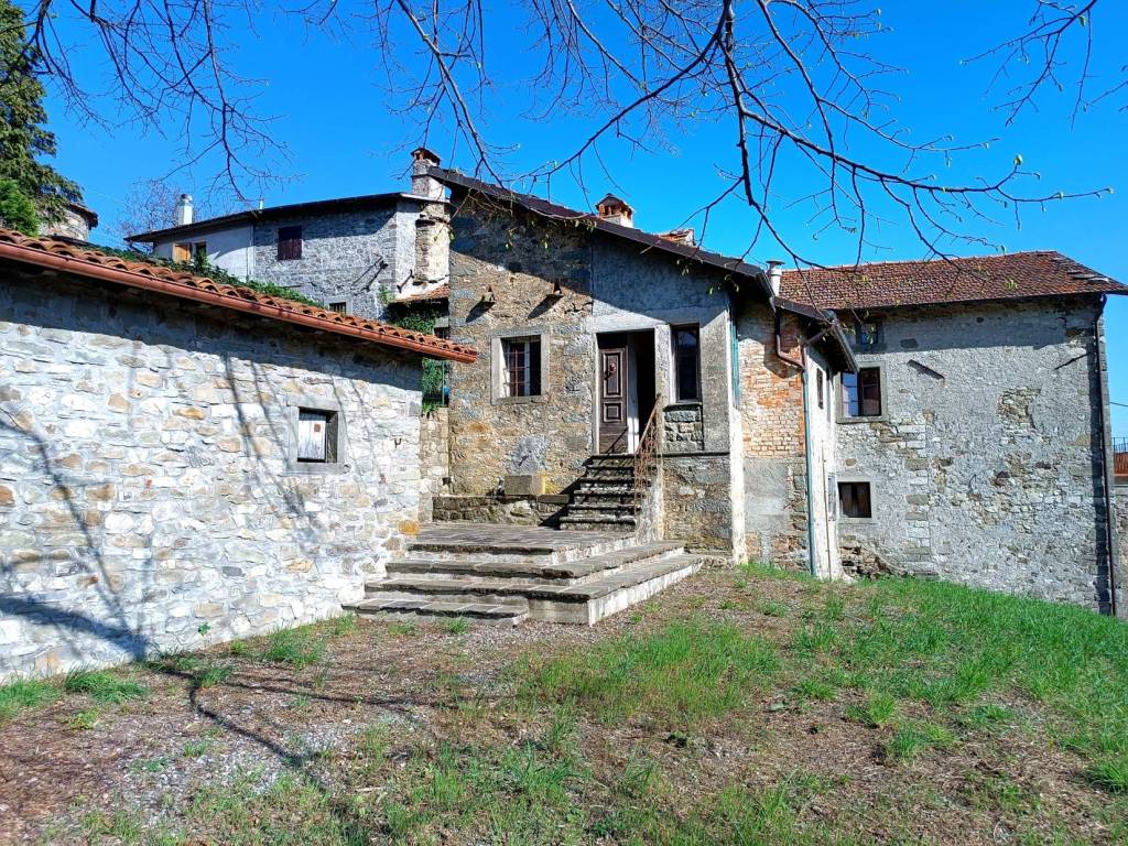 Casa indipendente a Sillano giuncugnano - Foto 4