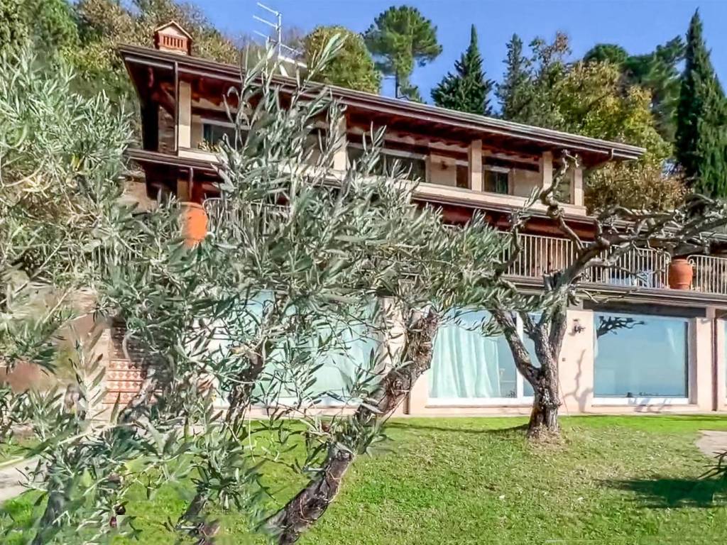 Villa a Pietrasanta in Via Monte di Ripa - Foto 2