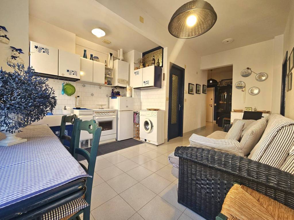Appartamento a Pietra ligure in Via Cesare Battisti, 167 - Foto 2