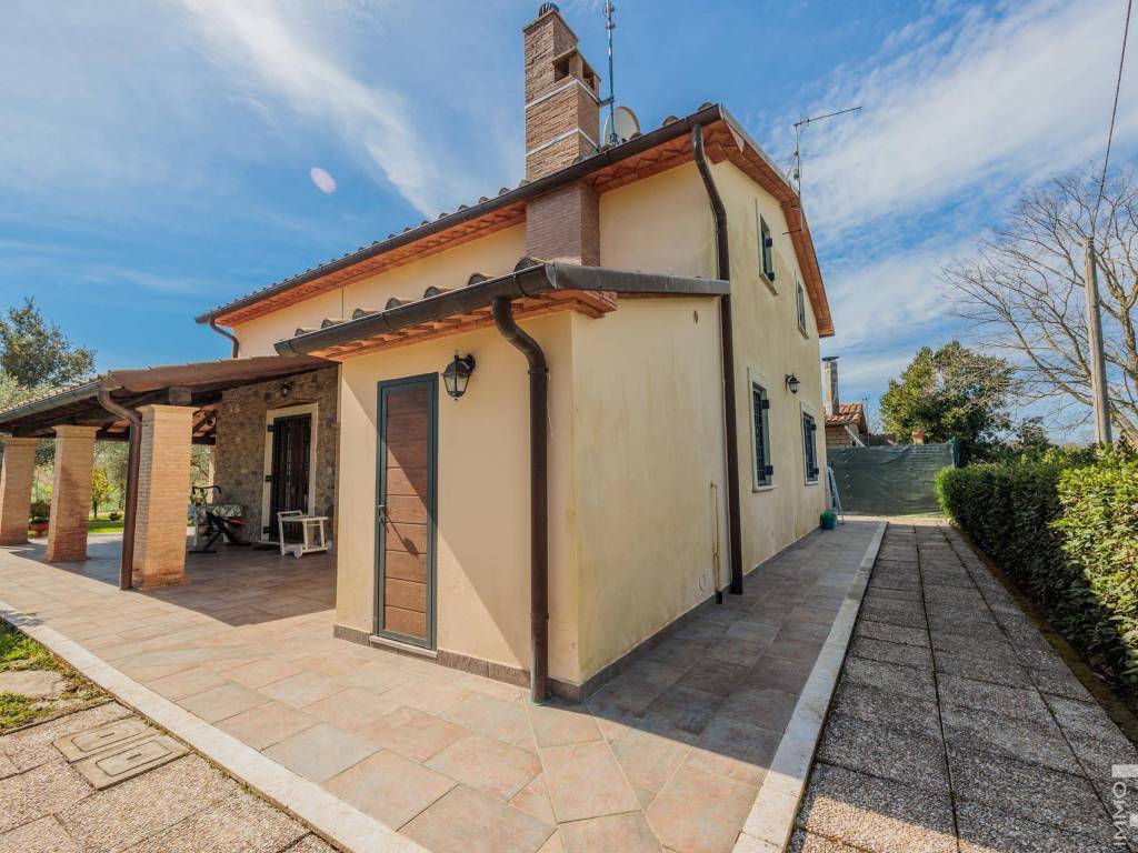 Villa a Pitigliano in Strada Provinciale Pantano - Foto 4