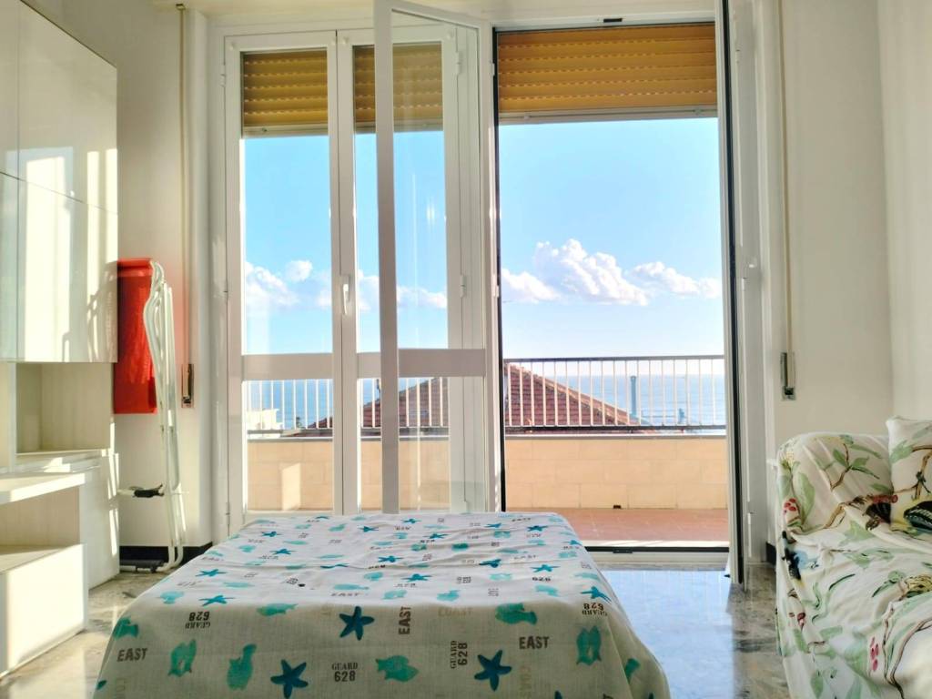 Appartamento a Varazze in Via Padre Gaggino - Foto 2