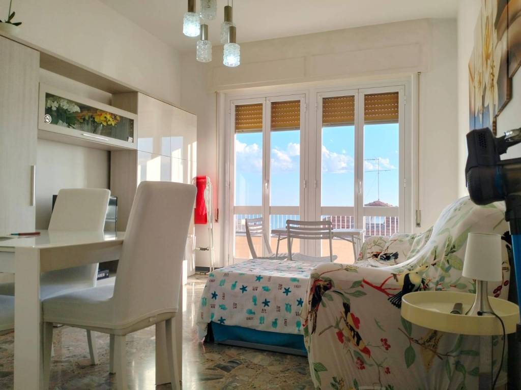 Appartamento a Varazze in Via Padre Gaggino - Foto 3