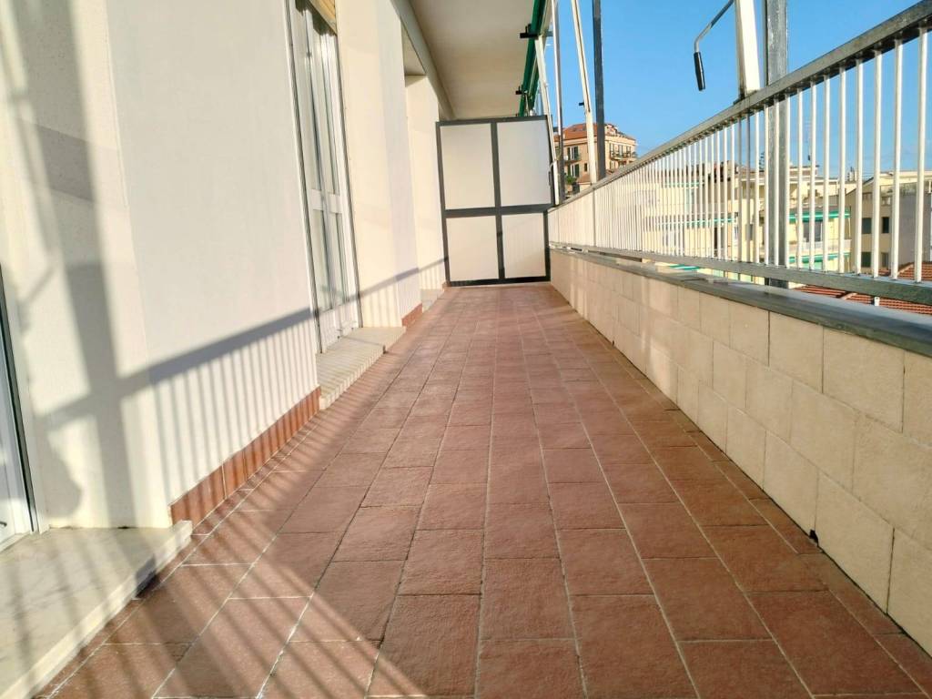 Appartamento a Varazze in Via Padre Gaggino - Foto 5