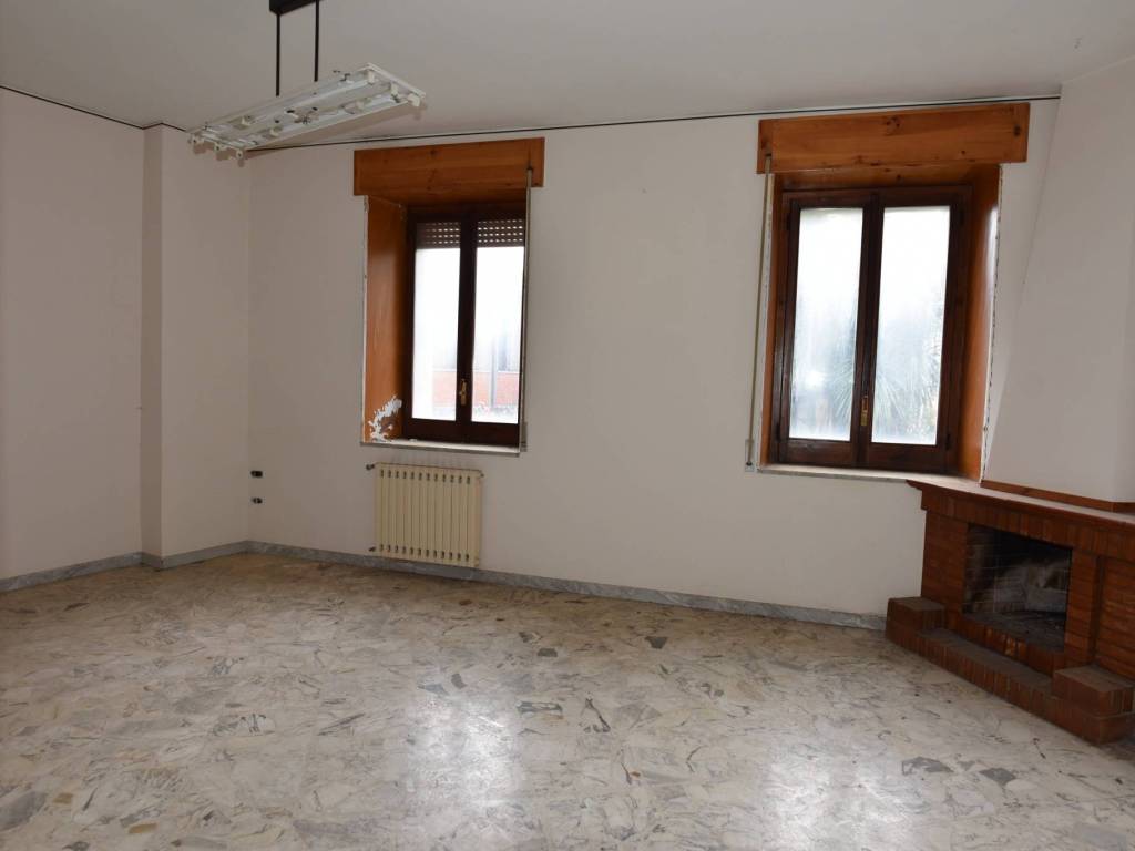 Casa indipendente a Forino in Via Risanamento - Foto 5