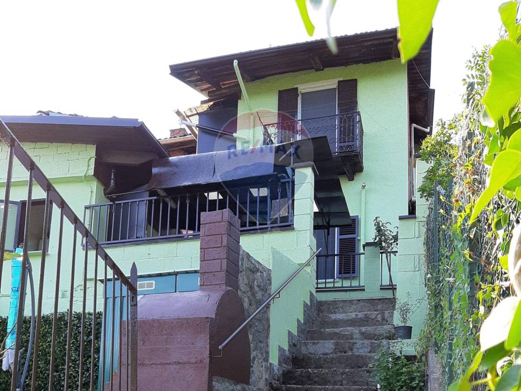 Casa indipendente a Valdilana in Frazione Fiorina, 10 - Foto 5