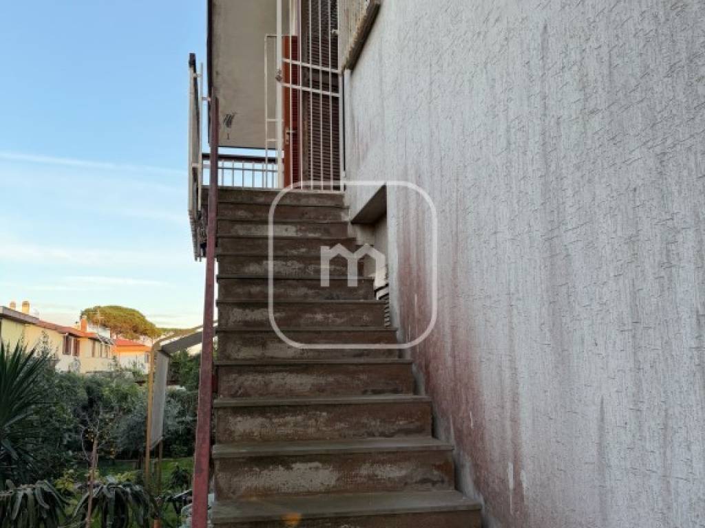 Villa a Anzio in Via Severino Ferrari, 21 - Foto 2