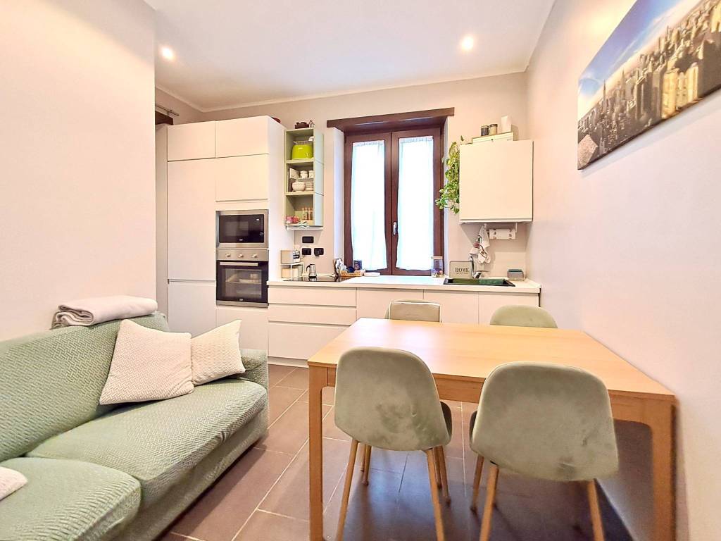 Appartamento a Torino in Via Mondrone, 15 - Foto 2