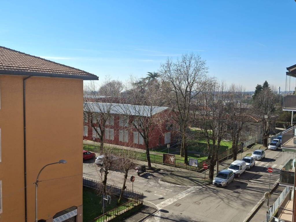 Appartamento a Carnate in Via Carlotta Banfi Premoli, 6 - Foto 2