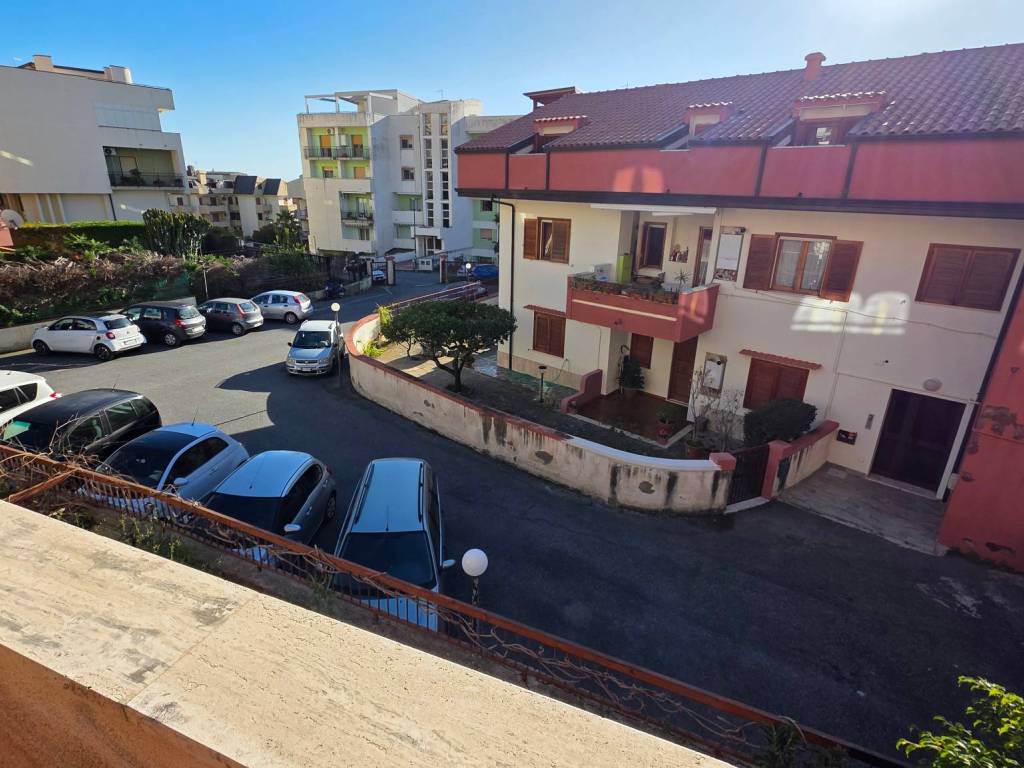 Appartamento a Paola in Via della Quercia - Foto 3