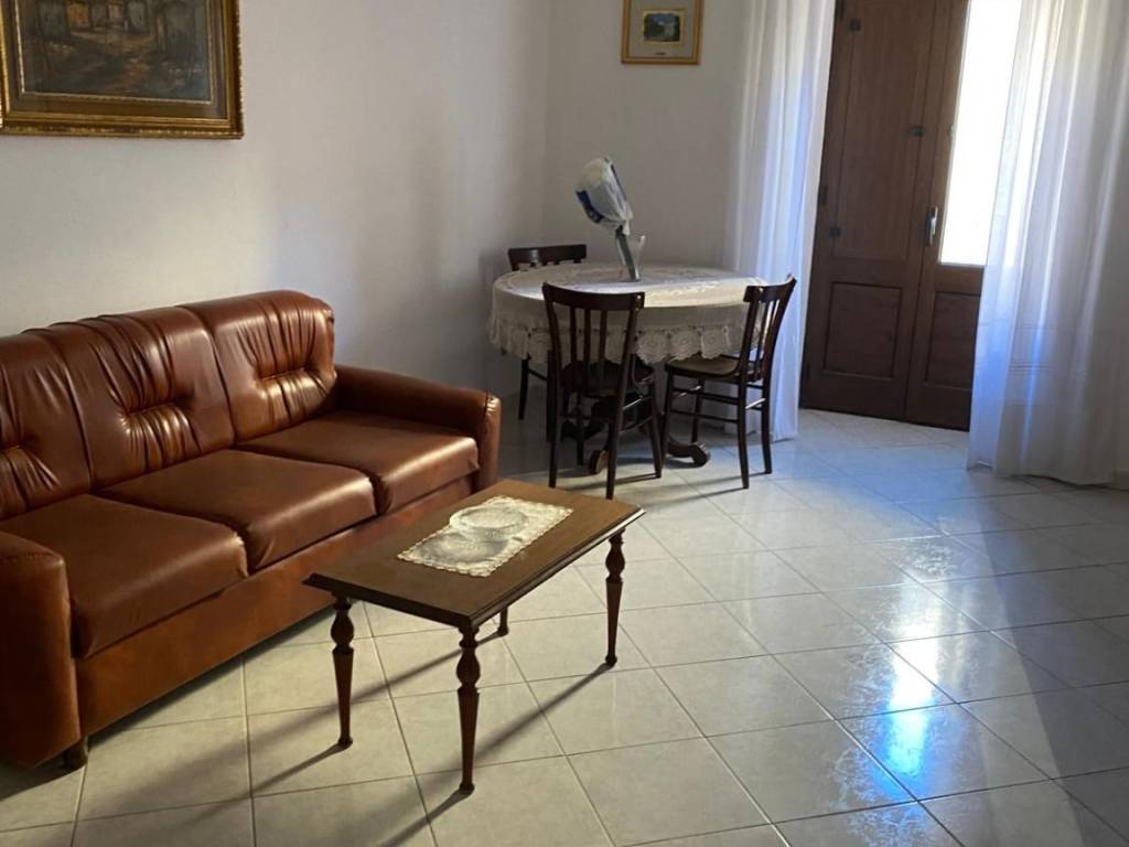 Appartamento a Castelbuono in Via Cappuccini - Foto 2