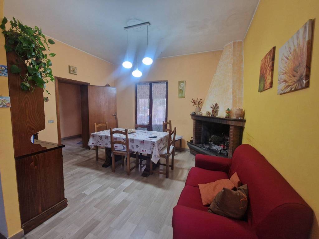 Villa a San venanzo in VOCABOLO SETTANO, 21 - Foto 2