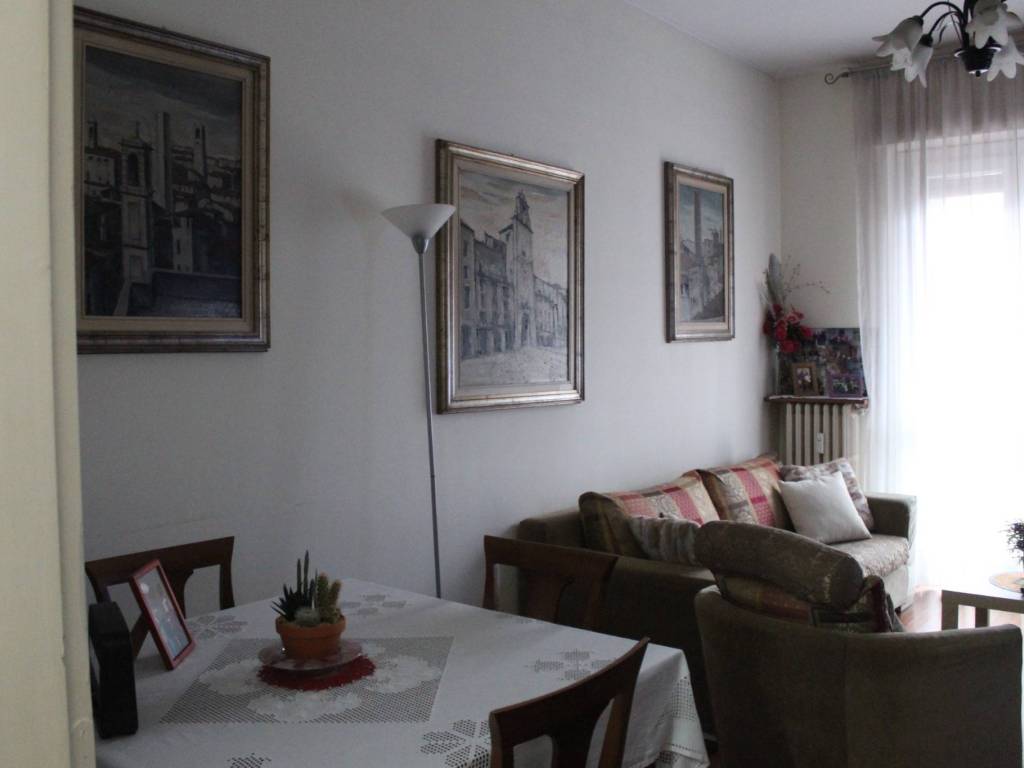 Appartamento a Lissone in Via Michelangelo Buonarroti, 152 - Foto 2