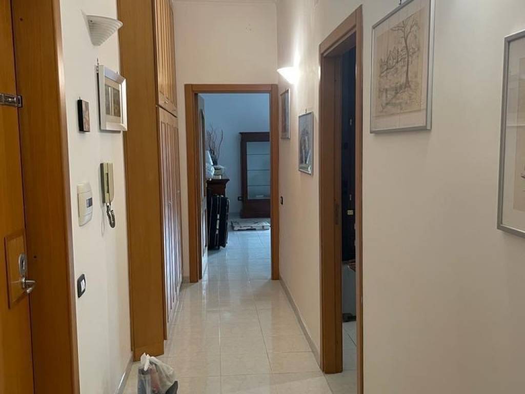 Appartamento a Napoli in Via Carlo Carrà - Foto 4