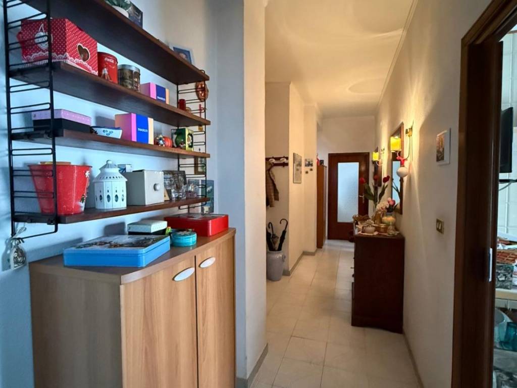 Appartamento a Napoli in Via Carlo Carrà - Foto 5