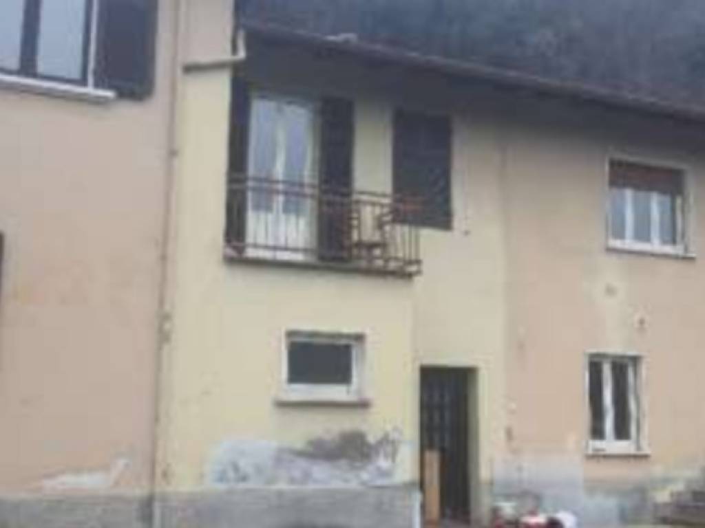 Appartamento a Cuveglio in Via Milano - Foto 2