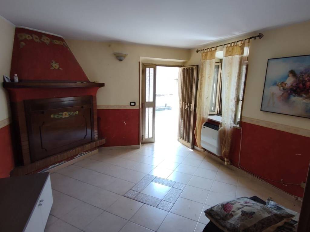 Appartamento a Pescosolido in Via Colle - Foto 4