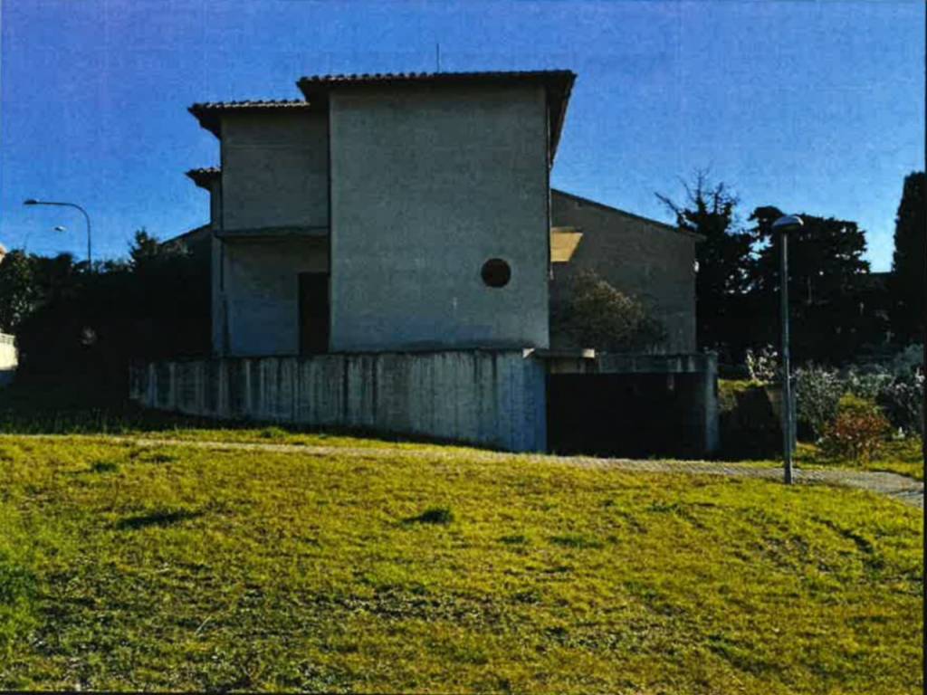 Appartamento a Montefalco in Via G. Leopardi - Foto 2