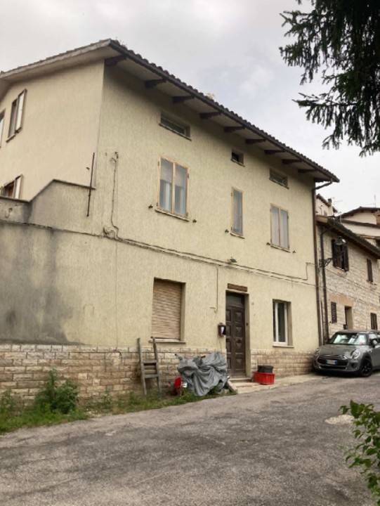Appartamento a Cagli in Via Ponte Taverna - Foto 2