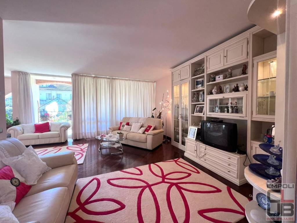 Villa a Cerreto guidi in Via Giuseppe Verdi, , 50050 - Foto 3
