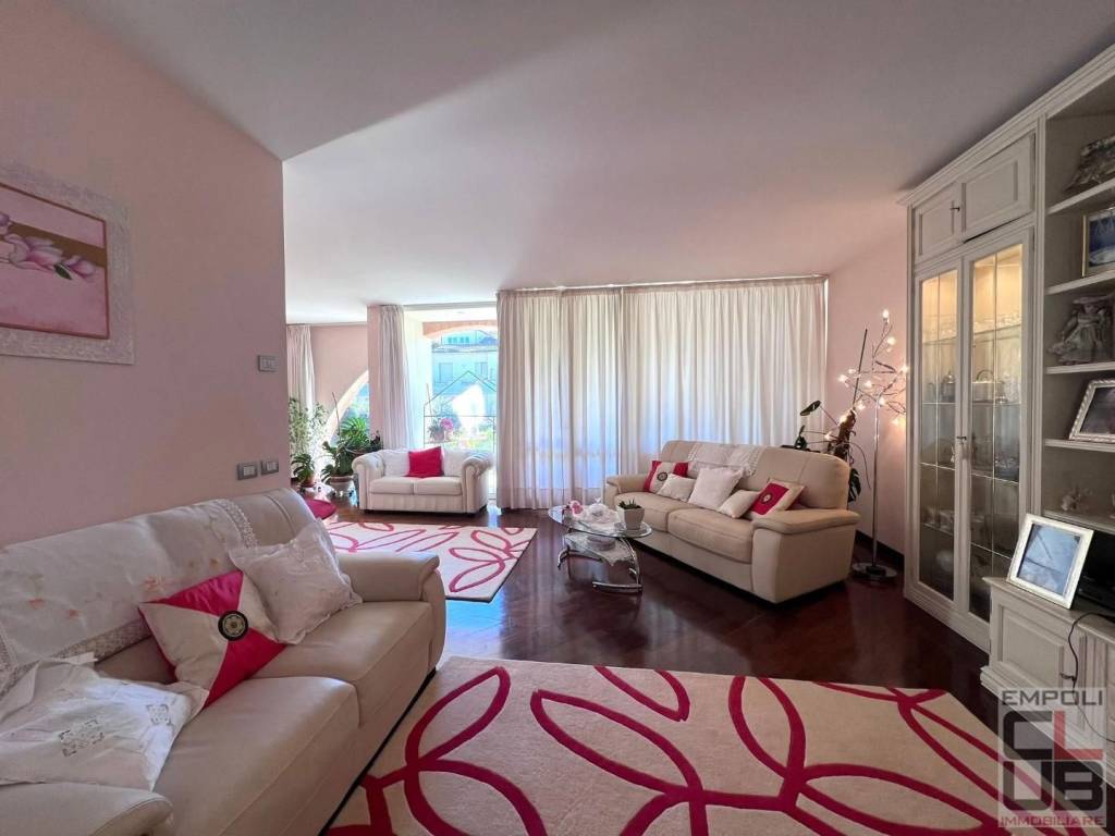 Villa a Cerreto guidi in Via Giuseppe Verdi, , 50050 - Foto 4