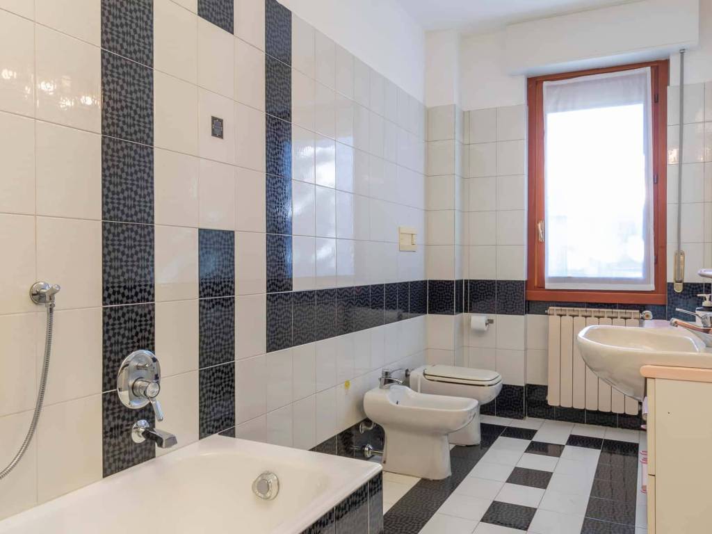 Appartamento a Arese in Via Valera - Foto 5