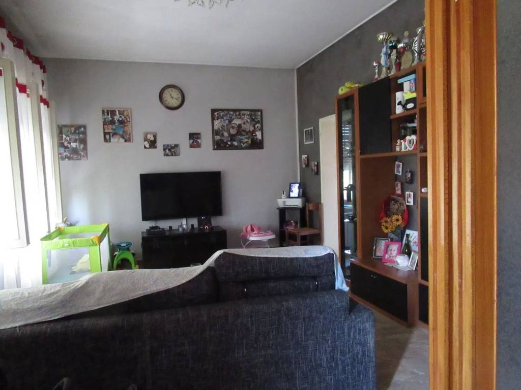 Villa a San benedetto po in Via Dante Alighieri No Number - Foto 2