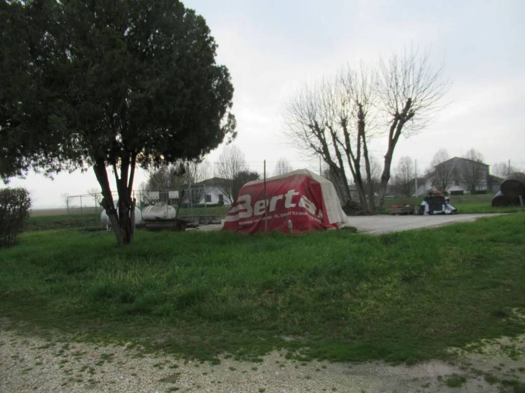 Villa a Pegognaga in Oltre Po No Number - Foto 3