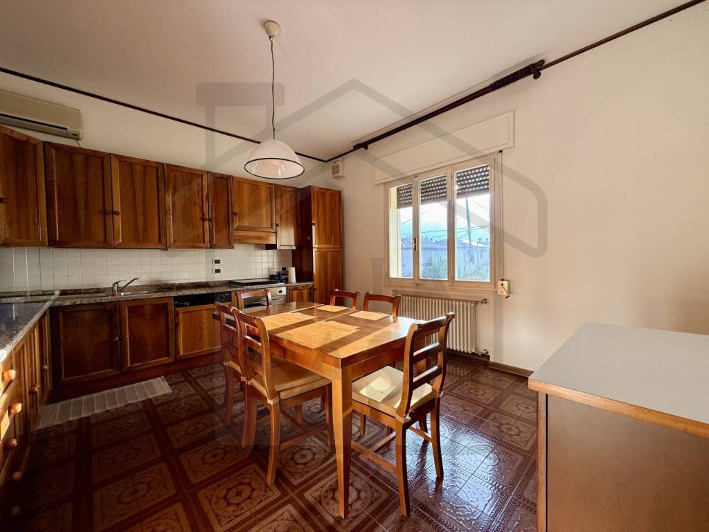 Casa indipendente a Montegrotto terme in Via Vallona - Foto 4