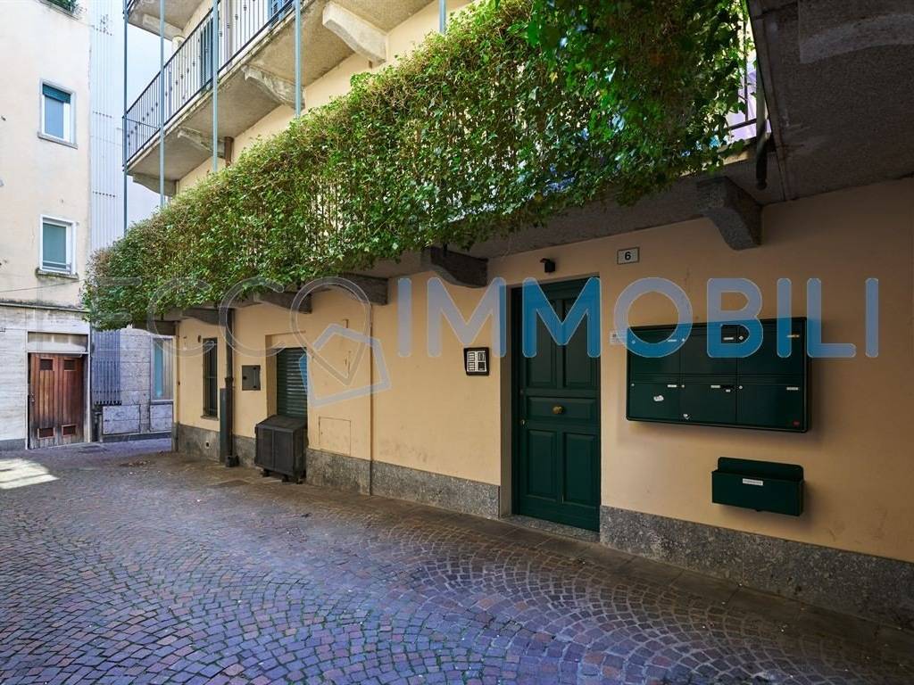 Appartamento a Lecco in vicolo airoldi, 6 - Foto 2