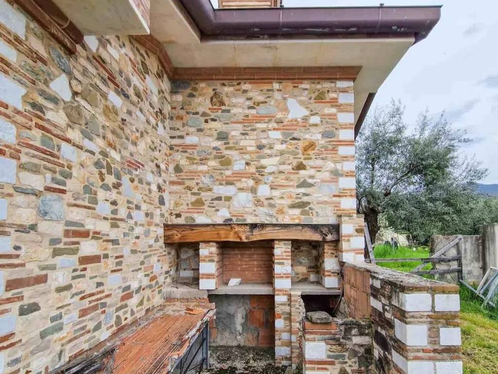 Villa a Seravezza in Via Giovanni Pascoli, 161 - Foto 3