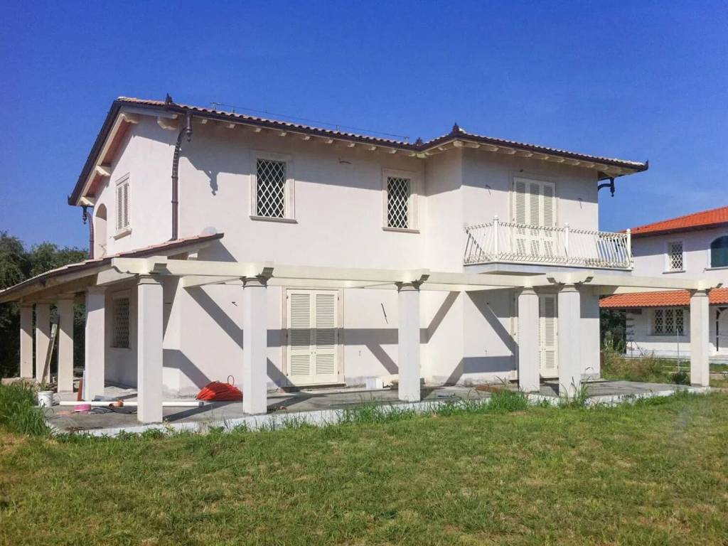 Villa a Pietrasanta in Via Crociale, 121 - Foto 4