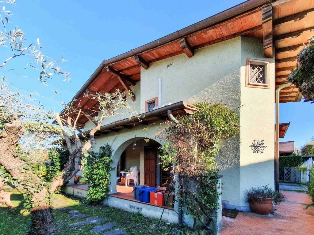 Villa a Forte dei marmi in Provinciale, 60 - Foto 2