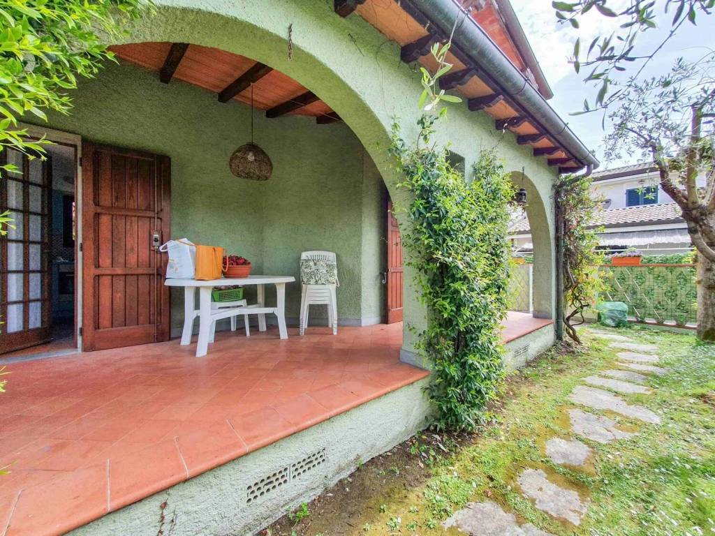 Villa a Forte dei marmi in Provinciale, 60 - Foto 3