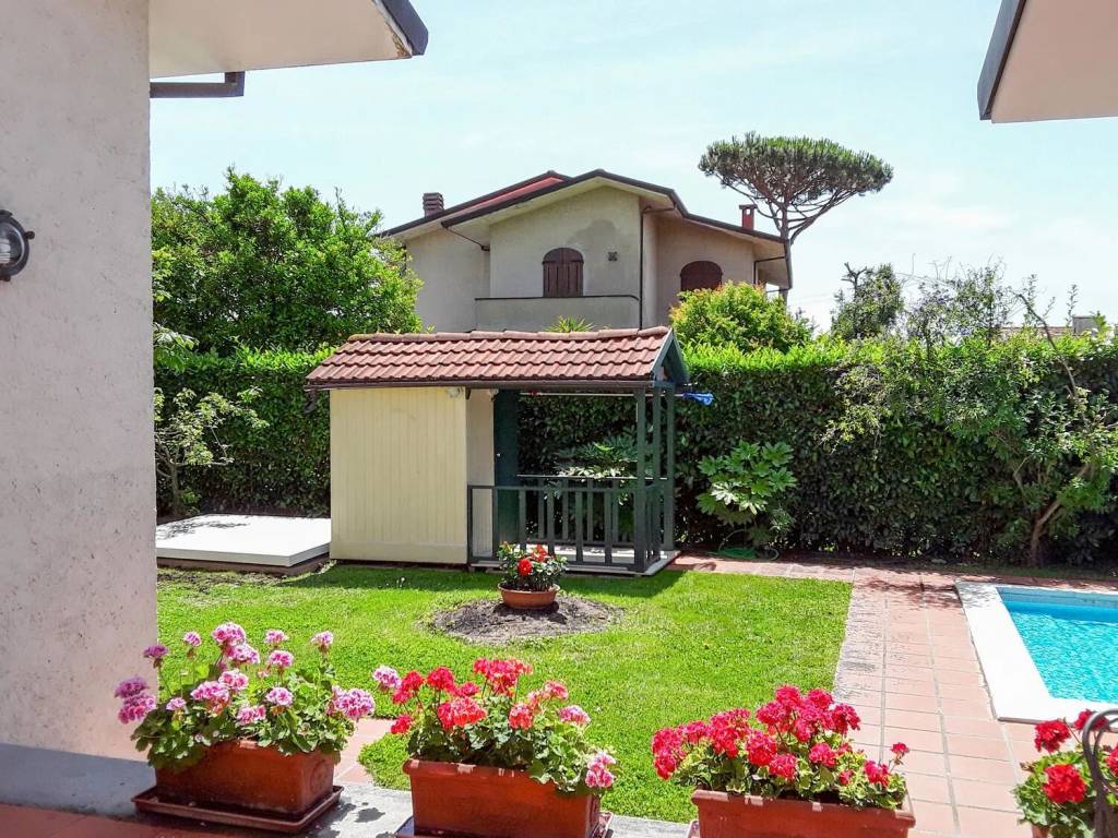 Villa a Pietrasanta in Via Vaiana, 98 - Foto 5